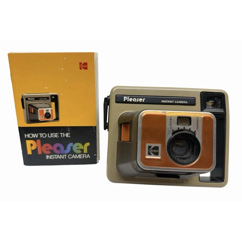 Kodak Pleaser Instant Camera A61D CAT 101-8233 w/ Manual Vintage USA Untested